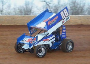 Tim Crawley, seen here from earlier action, scored the win Thursday night in the Glen Francis Memorial Cup in USCS Sprint Car action at Crowley's Ridge Raceway.  Photo courtesy USCS Media