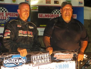 Darrell Lanigan scored his 15th World of Outlaws Late Model Series win of the season Sunday night at Selinsgrove Speedway.  Photo courtesy WoO Media