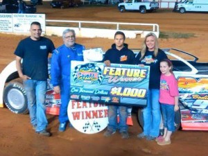 Veteran racer Robbie Starnes scored the NeSmith Chevy Weekly Racing Series victory Saturday night at Lone Star Speedway in Kilgore, TX in an event co-sanctioned by the Southern Crate Late Model Series.  Photo courtesy Southern Crate Late Model Series Media