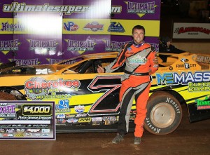 Donald McIntosh, seen here from an earlier victory, scored the Ultimate Super Late Model Series win Friday night at 411 Motor Speedway.  Photo courtesy USLMS Media