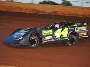 Chris Madden, seen here from earlier action, scored the Southern Nationals Bonus Series victory in Saturday night's Fall Classic at Ponderosa Speedway.  Photo by MRM Racing