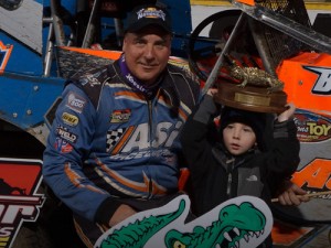 Rick Laubach celebrates in victory lane after winning Friday night's Super DIRTcar Series Big-Block Modified portion of the DIRTcar Nationals at Volusia Speedway Park.  Photo: DIRTcar Nationals Media